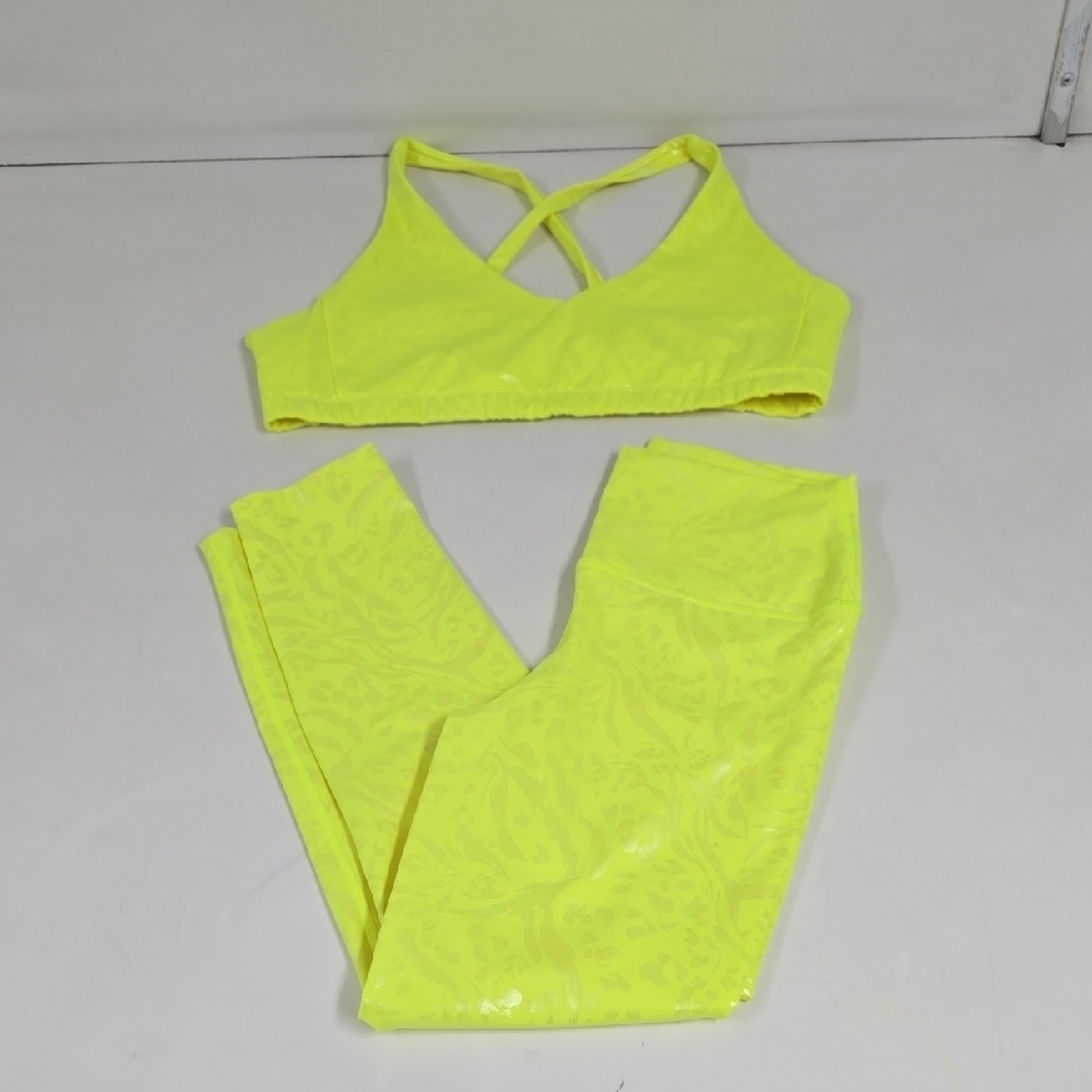 Carbon38 Neon Yellow Activewear Top